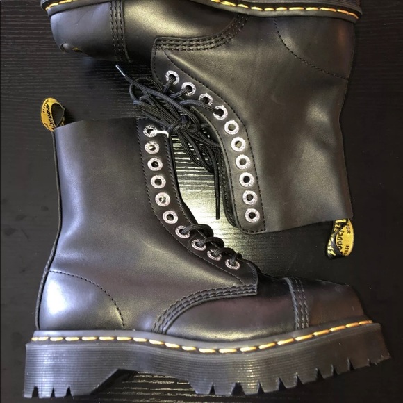 dr martens bxb boot